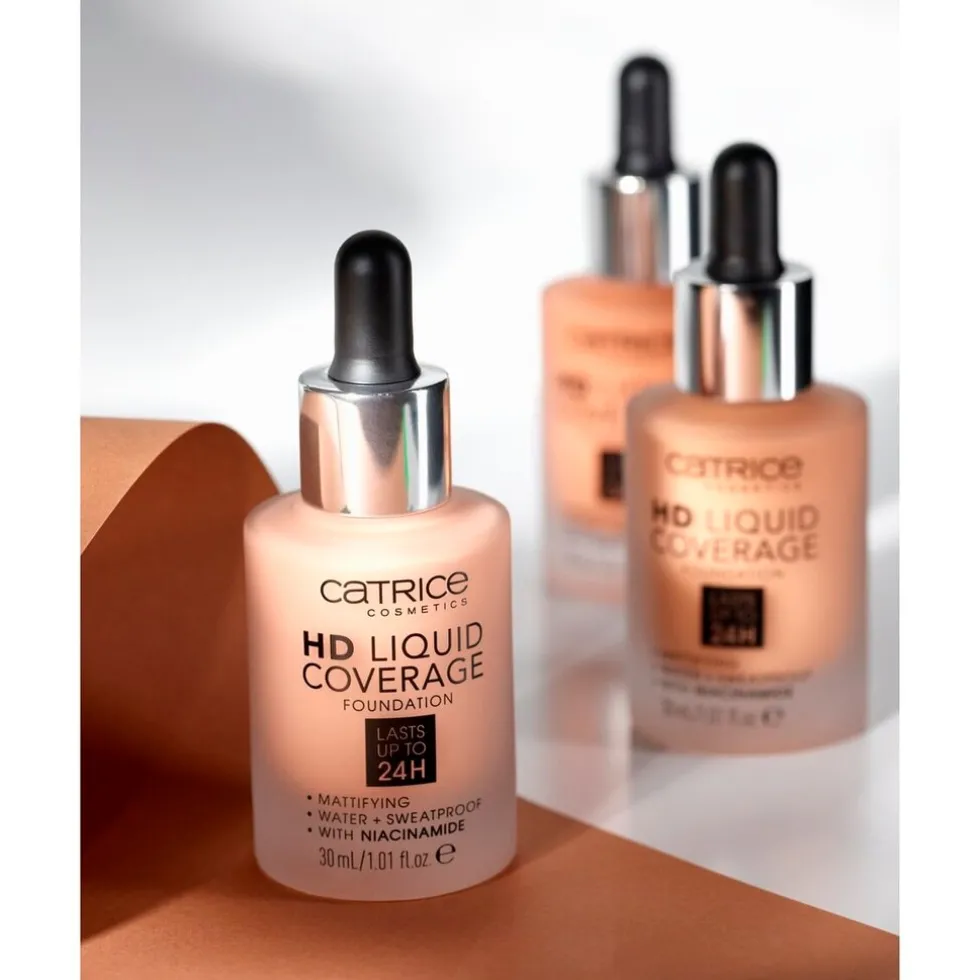 Catrice HD Liquid Coverage 032 Nude Beige Foundation
