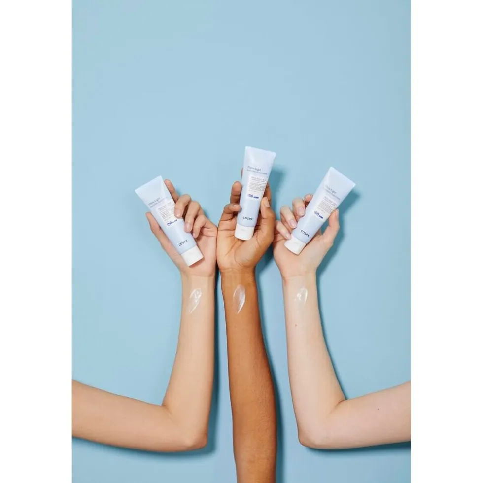 Cosrx SPF50 Ultra-Light Invisible Sunscreen