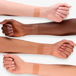 Essence 10 Baby Got Bronze Bronzing Stick