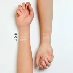 Essence 30 Matt Honey Coverstick