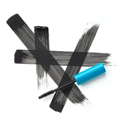 Essence All Eyes On Me Black Waterproof Mascara