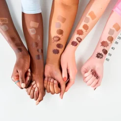 Essence Baby Got Bronze 40 Hazelnut Bronzing Stick