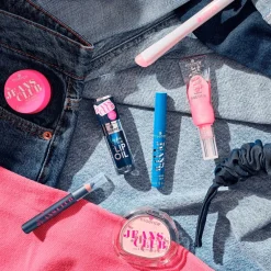 Essence The Jeans Club Lip & Cheek Silicone Brush