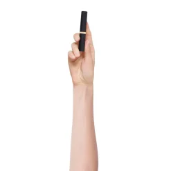 L'Oréal Paris Color Riche Volume Matte 480 Plum Dominant Intense Lippenstift