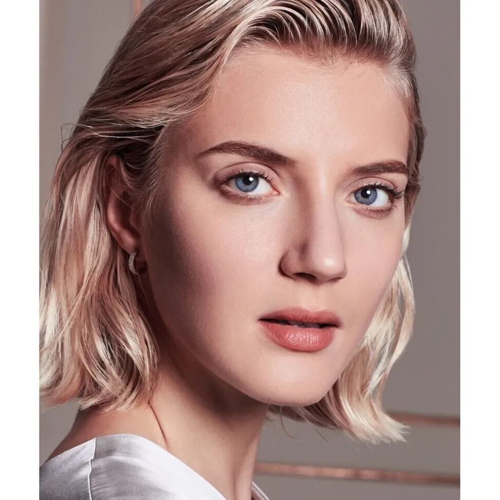 Max Factor Miracle Touch 60 Sand Compact Foundation