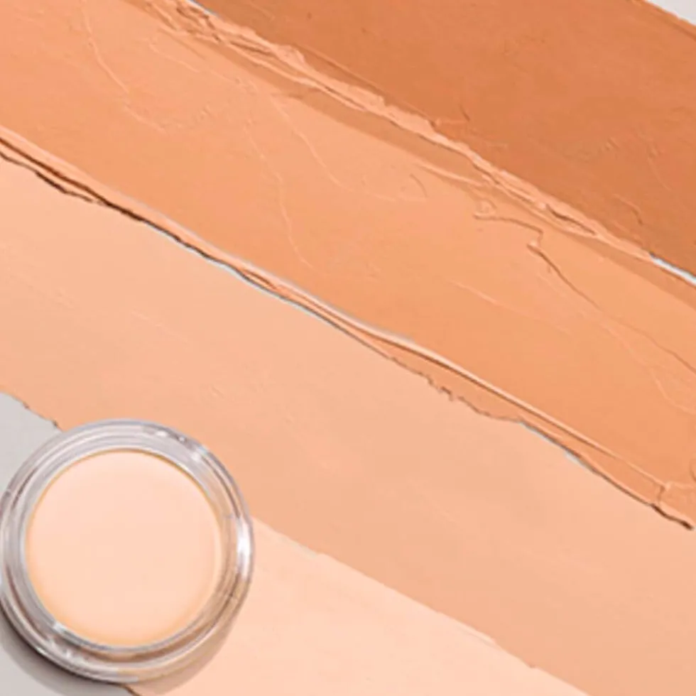 Max Factor Miracle Touch 70 Natural Skin Perfecting Foundation