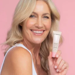 MCoBeauty Miracle Natural Tan BB Cream