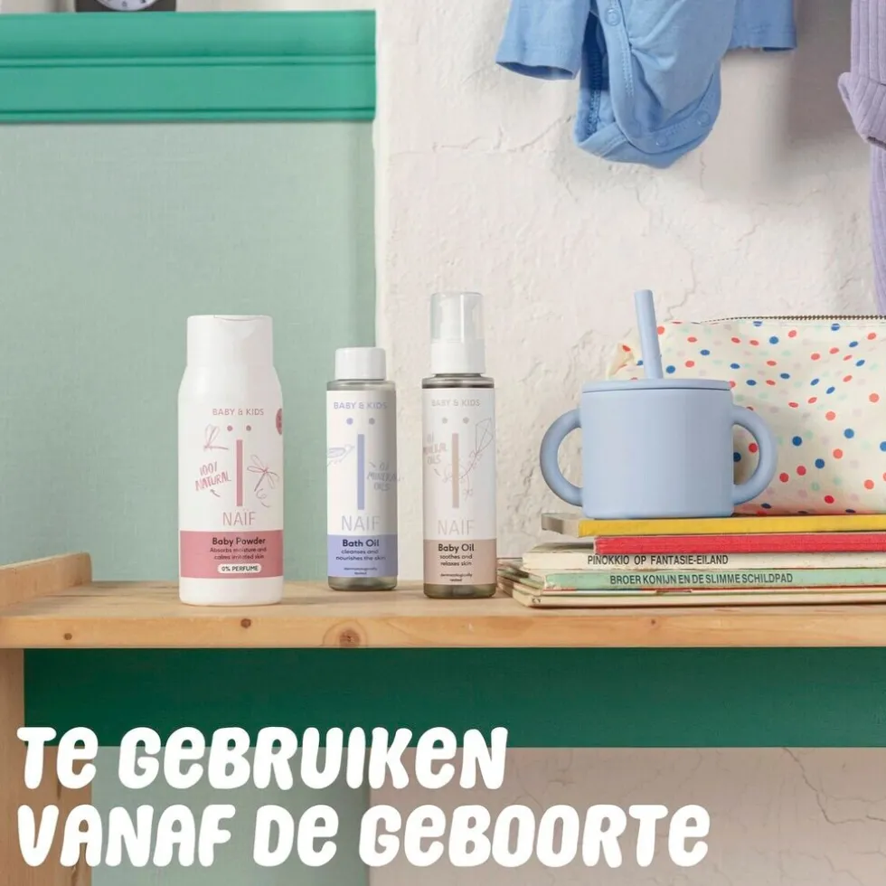 Naïf Baby & Kids Baby Powder