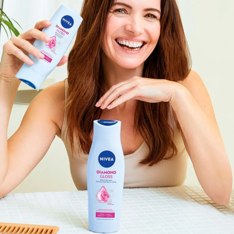 NIVEA Diamond Gloss Shampoo